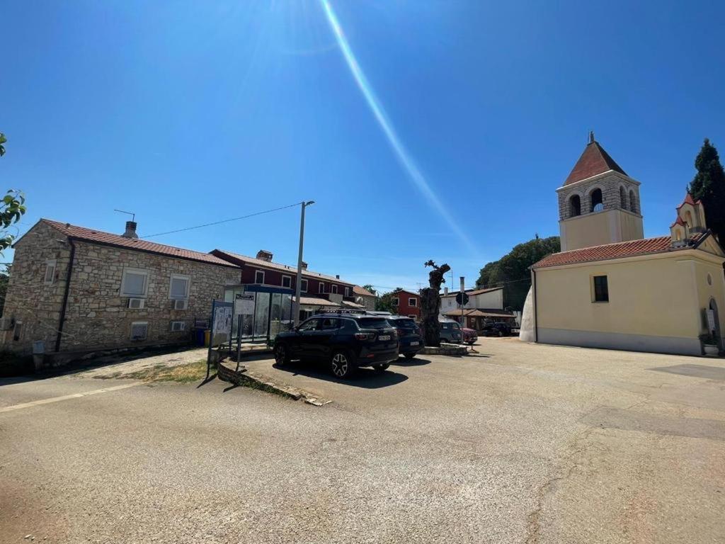 Villa Amore Radini Istrian Romantic Studio With Private Parking And Terrace Brtonigla Dış mekan fotoğraf