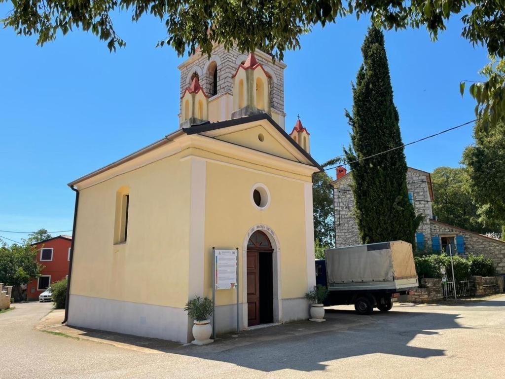 Villa Amore Radini Istrian Romantic Studio With Private Parking And Terrace Brtonigla Dış mekan fotoğraf