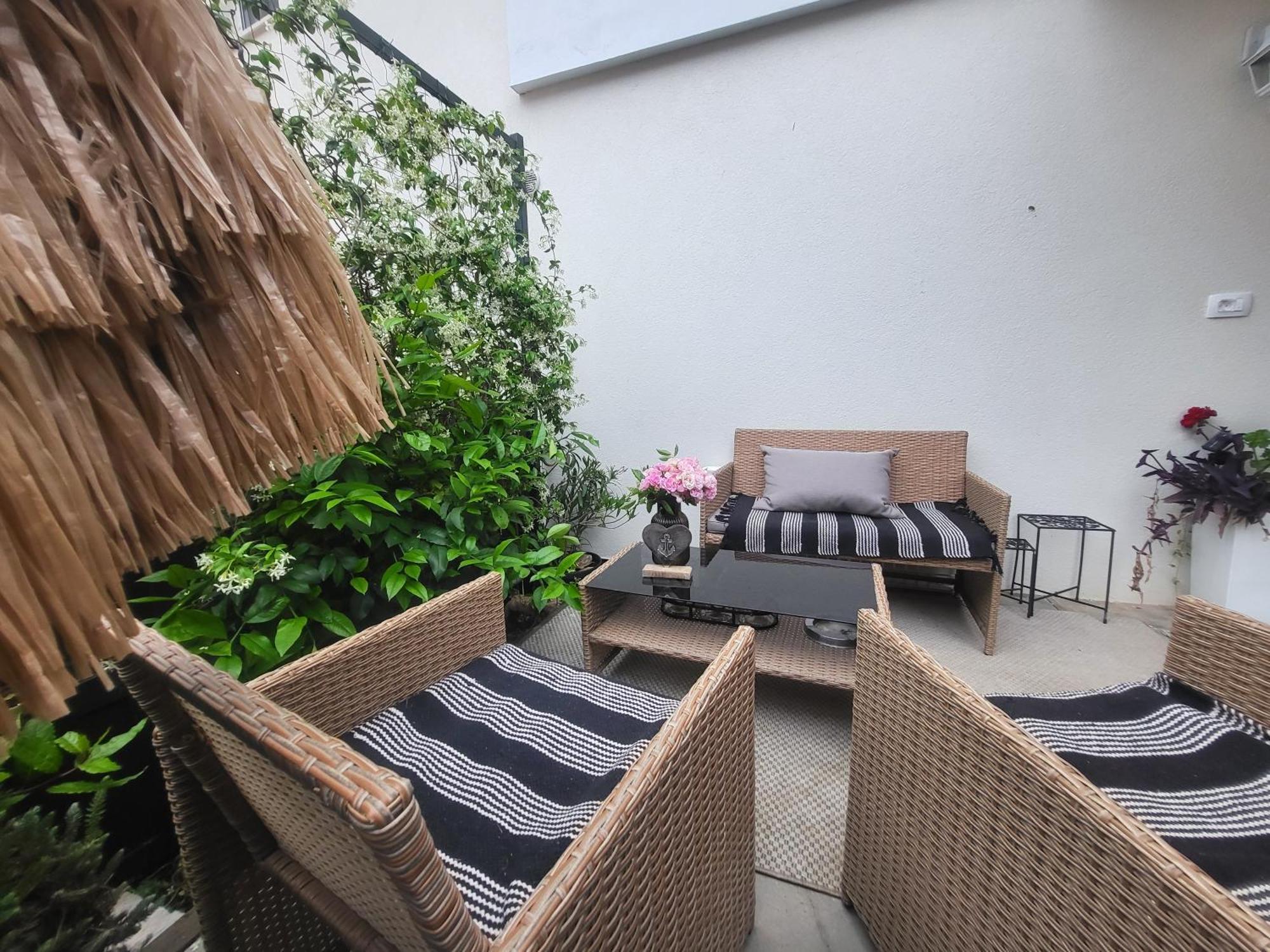 Villa Amore Radini Istrian Romantic Studio With Private Parking And Terrace Brtonigla Dış mekan fotoğraf